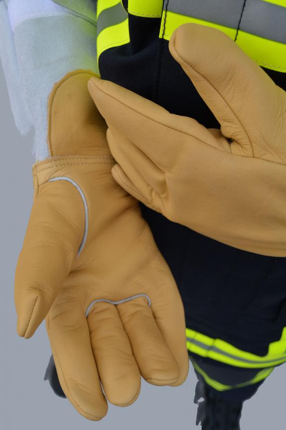 40-gants-d-intervention-en-cuir-pour-sapeurs-pompiers.jpg